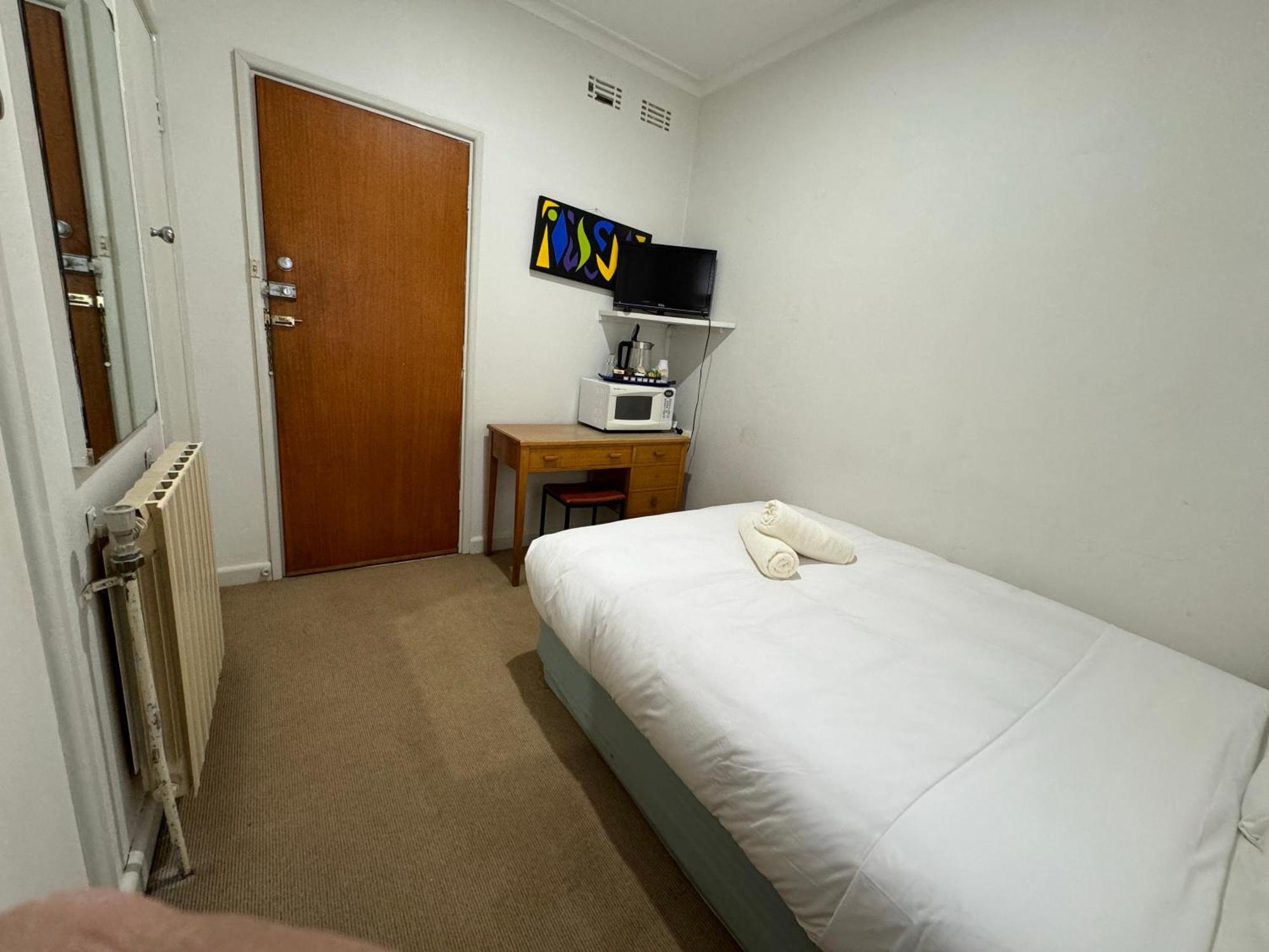 Bunkhouse Motel Кума Екстериор снимка