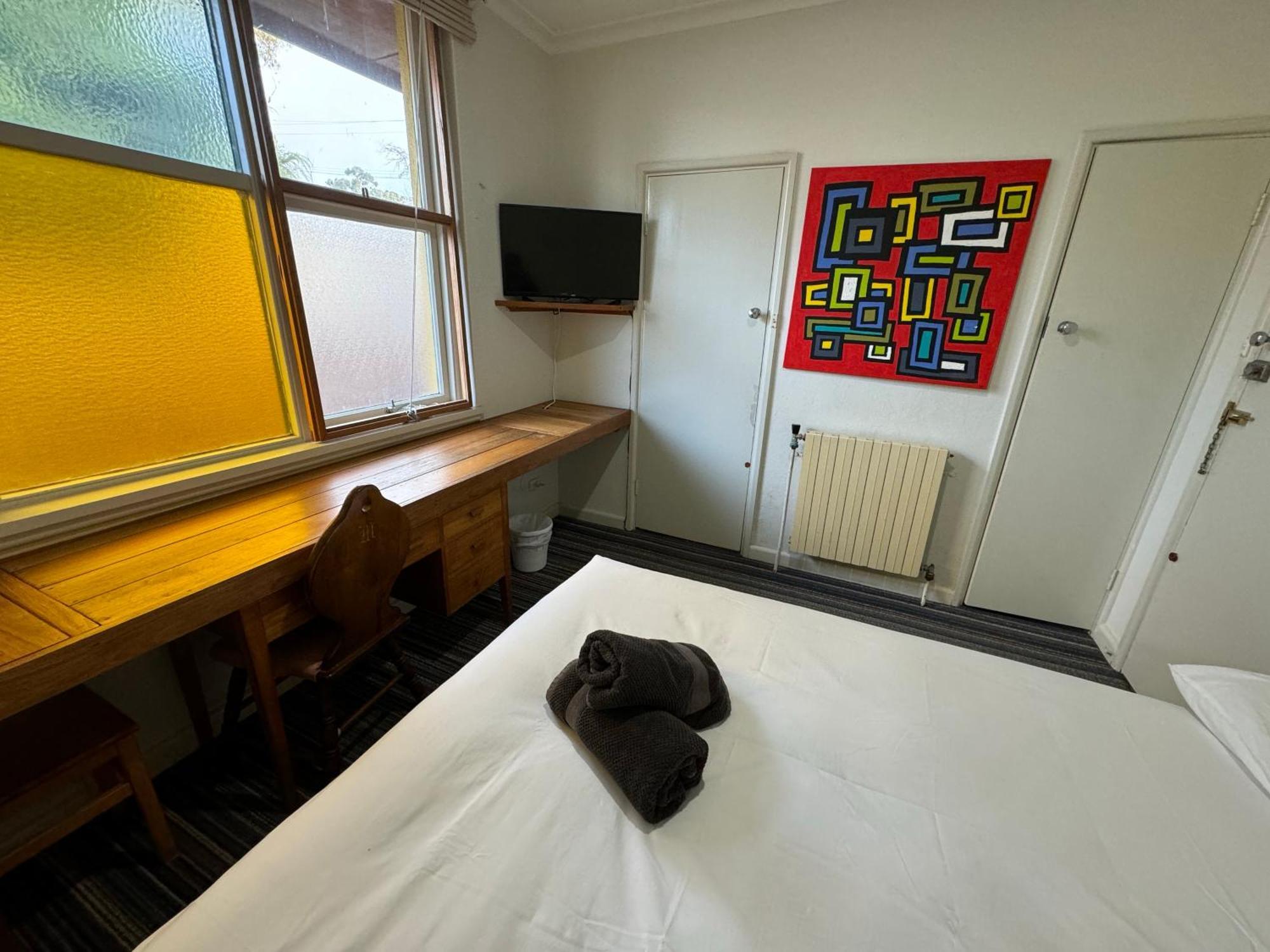 Bunkhouse Motel Кума Екстериор снимка
