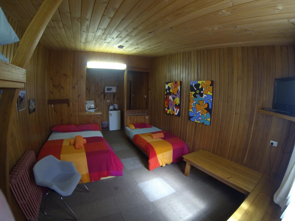 Bunkhouse Motel Кума Екстериор снимка