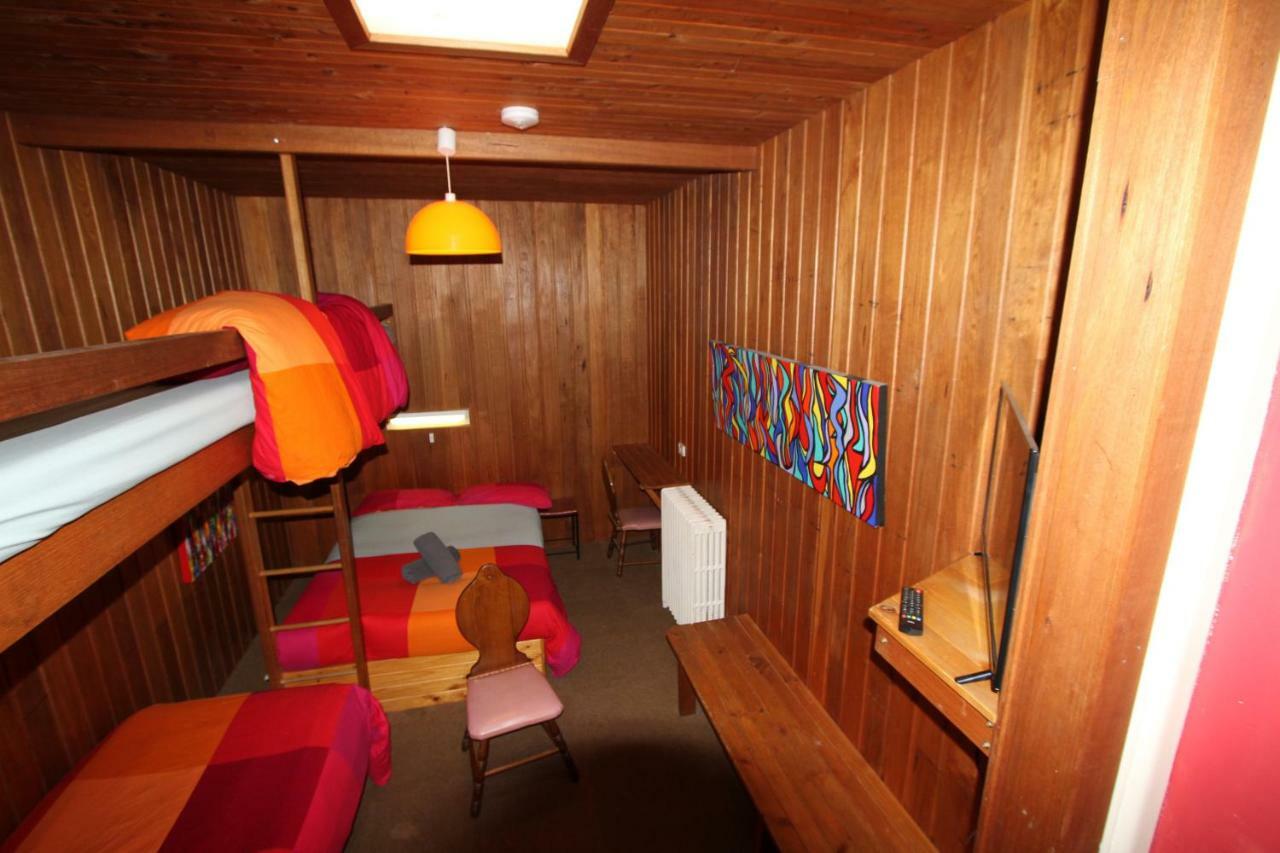Bunkhouse Motel Кума Екстериор снимка